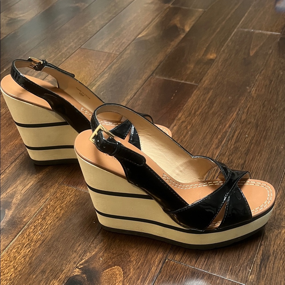 Kate Spade Patent Leather Wedge Sandals size 6.5